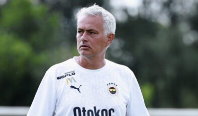 Fenerbahçe’de Jose Mourinho’dan transfer açıklaması! Elimizdeki oyuncuları tutacağız…