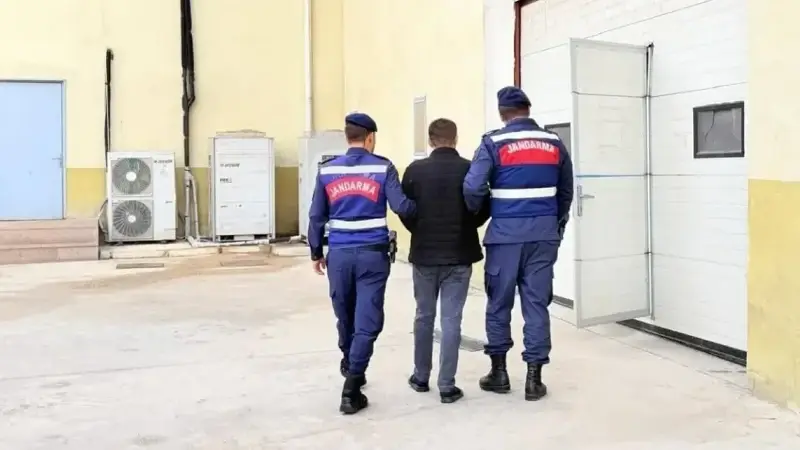 20 yıl hapis cezası ile aranan şahıs JASAT’tan kaçamadı