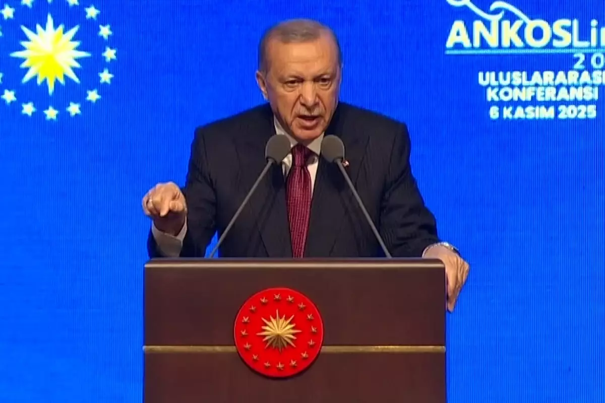 Cumhurbaşkanı Erdoğan’dan Özgür Özel’in sözlerine yanıt: Ayarları bozulmuş hakaret otomatı