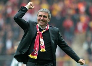 Hagi, Saint-Gilloise maçına geldi