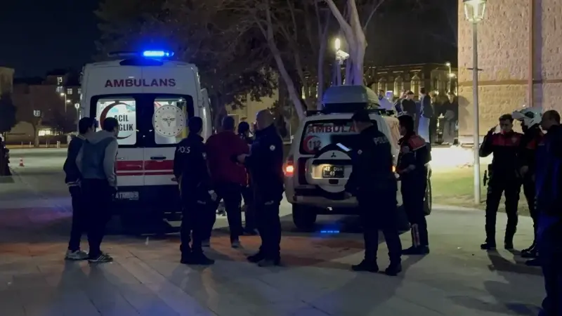 Konya’da bıçaklı kavga: 17 yaşındaki yabancı uyruklu genç hayatını kaybetti
