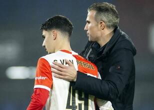 Robin van Persie, oğlu Shaqueel hakkında çıkan iddialara yanıt verdi!
