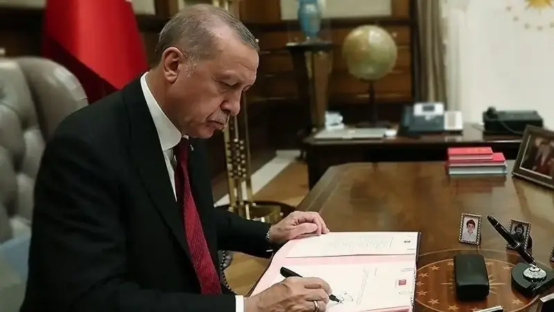 Cumhurbaşkanı Erdoğan’dan sivil toplum zirvesinde anlamlı mesaj: Hayat boşluk kabul etmez
