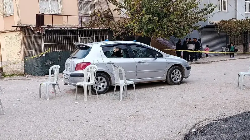 Sokak düğününde silahlı çatışma: Bir ölü bir yaralı