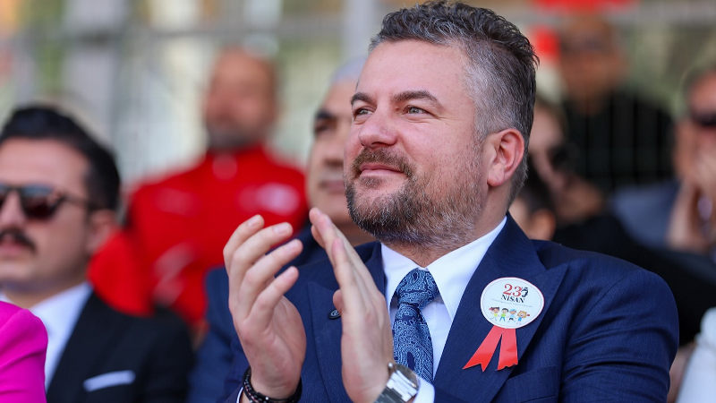 Buca’da 150 kişi işe gitmeden maaş alıyor