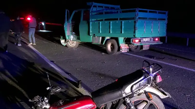Giresun’da motosikletle kamyonet çarpıştı: İki kişi hayatını kaybetti