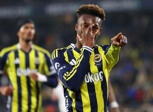 ÖZET İZLE Fenerbahçe 4-1 Gaziantep FK golleri