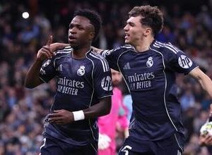 Real Madrid, Vinicius ile çeyrek finalde!