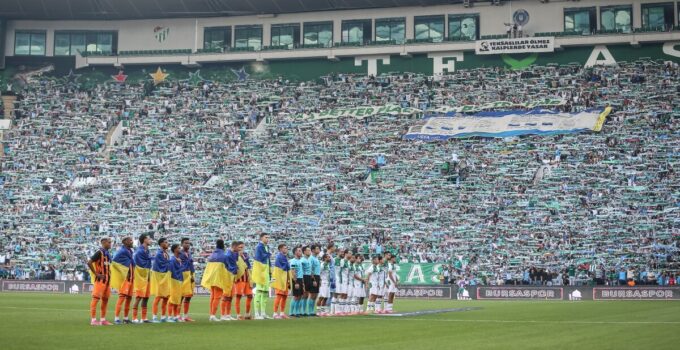 Bursaspor ile Shakhtar yenişemedi
